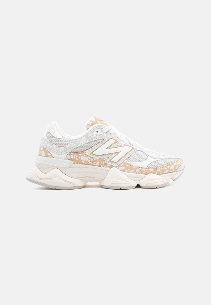 New Balance U9060 UNISEX - Toasted Sesame/Sea Salt