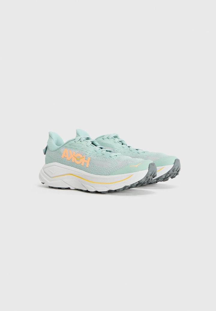 Hoka CHALLENGER 8