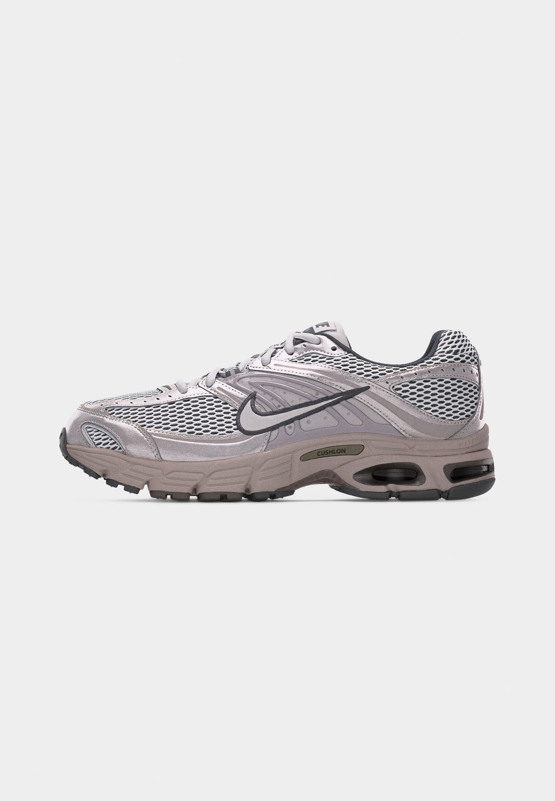 Nike AIR MAX MOTO 2K - Low-top Sneakers