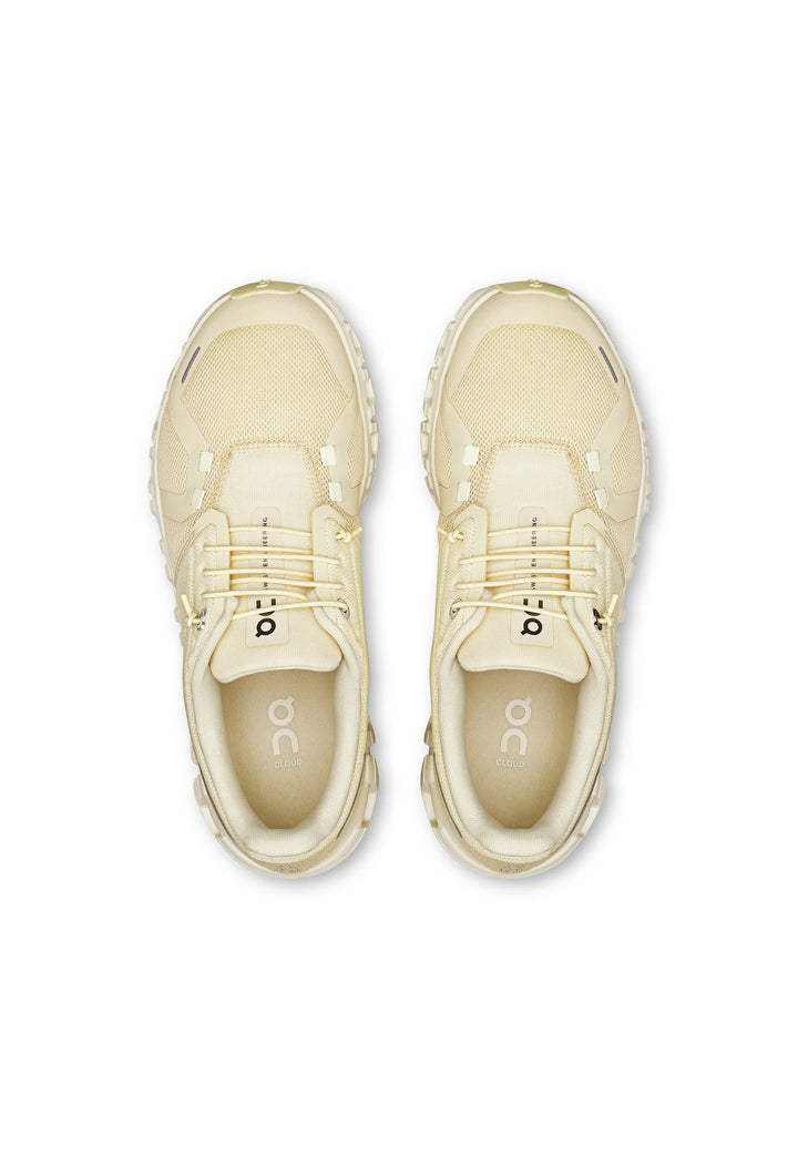 On CLOUD 6 - Trainers