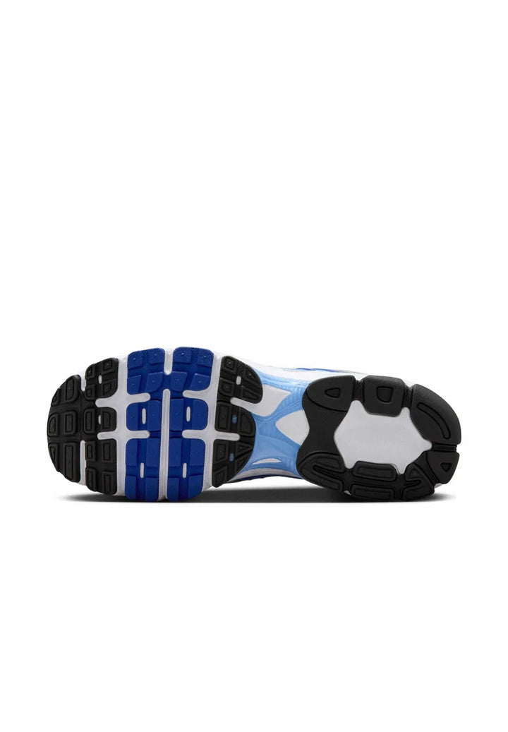 Nike AIR MAX MOTO 2K - Low-top Sneakers