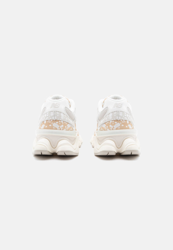New Balance U9060 UNISEX - Toasted Sesame/Sea Salt