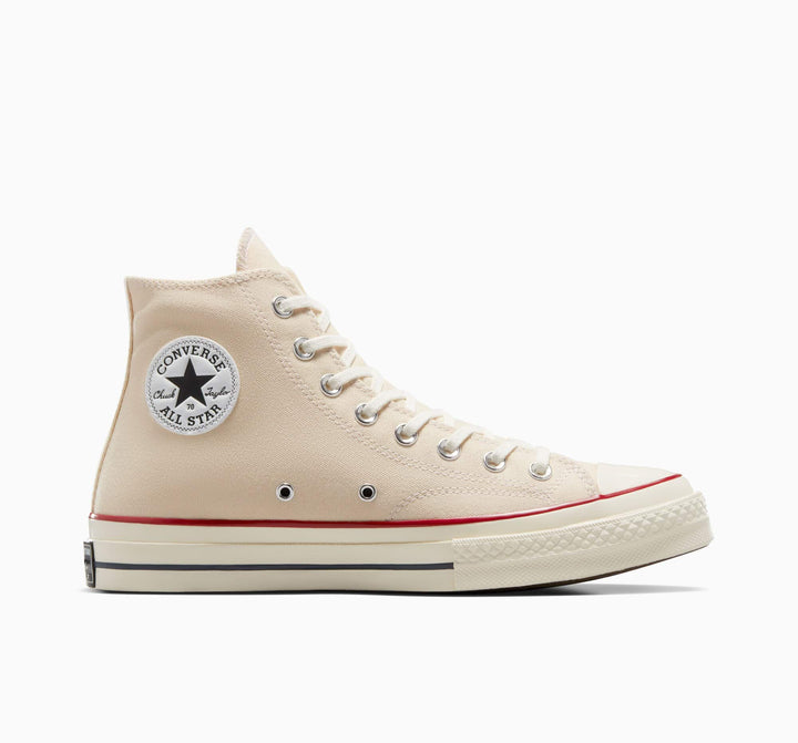 Converse Chuck Taylor &