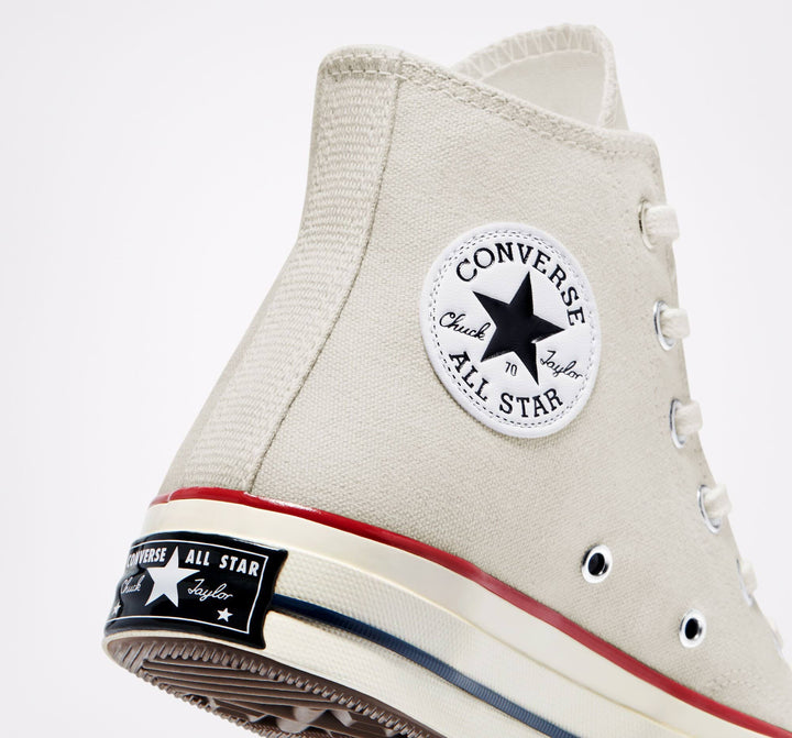 Converse Chuck Taylor &