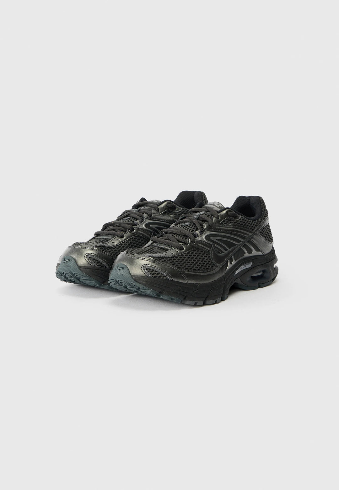 Nike AIR MAX MOTO 2K - Low-top Sneakers
