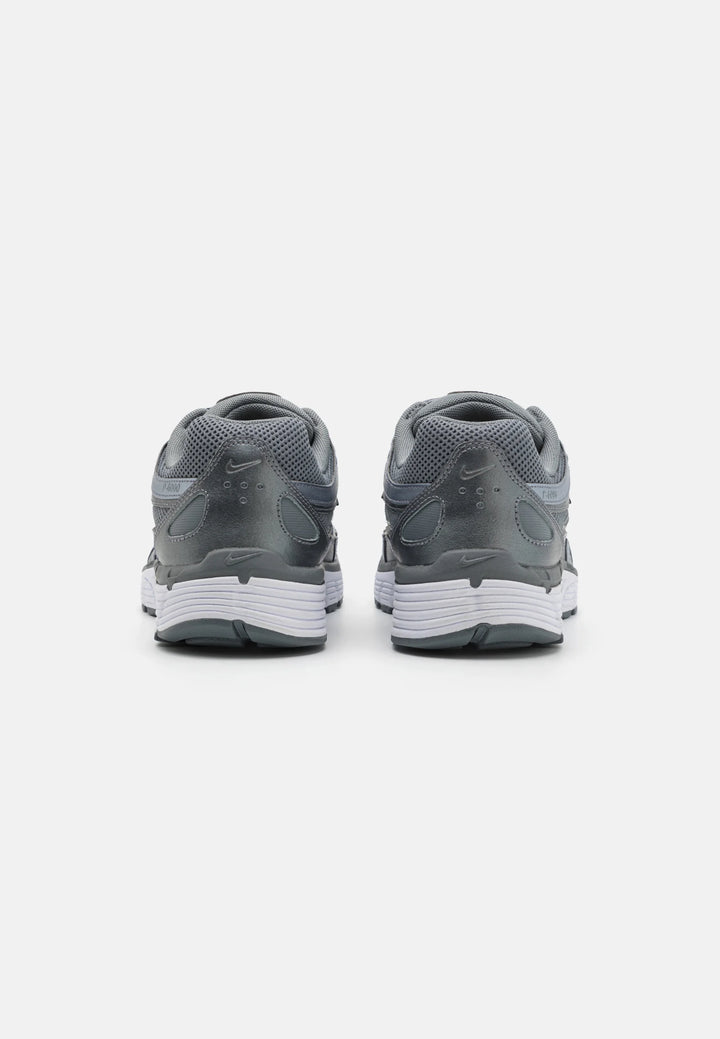 Nike P 6000 UNISEX - Low Sneakers