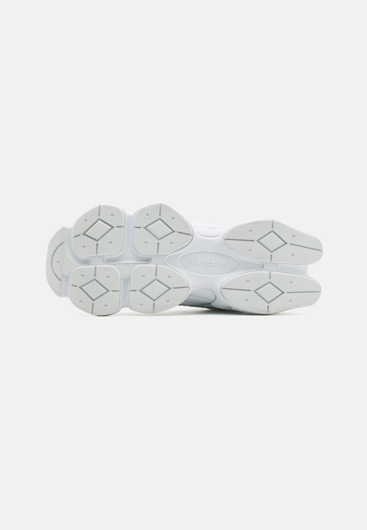 New Balance 9060 UNISEX - WHITE