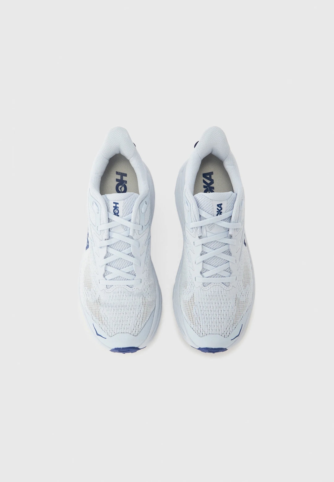 Hoka CHALLENGER 8