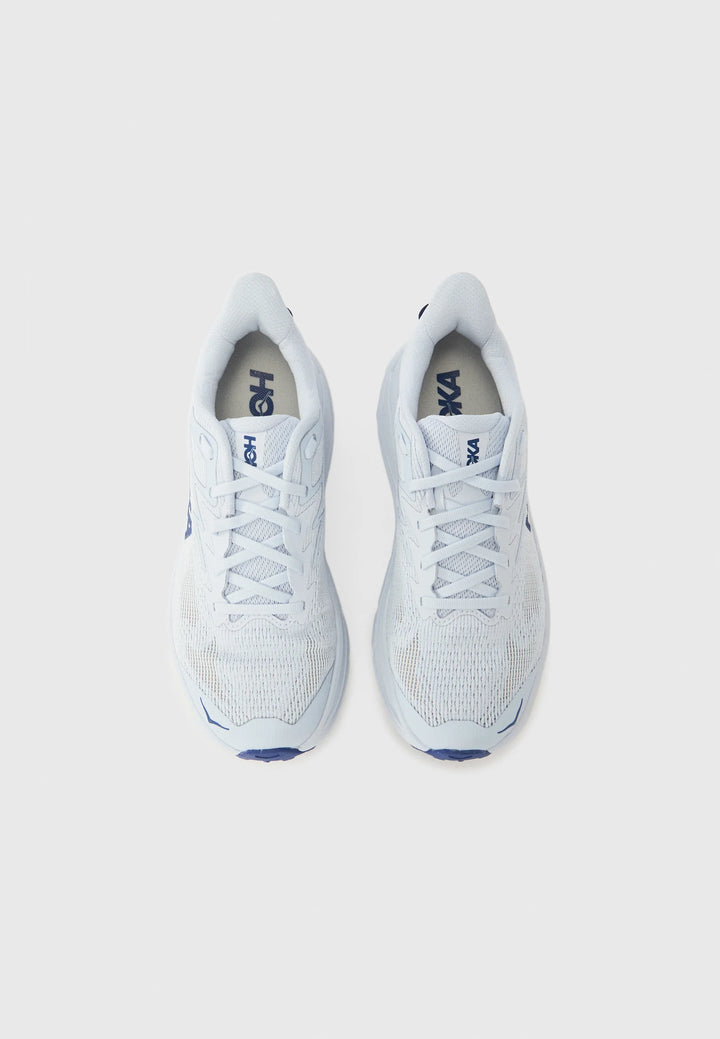 Hoka CHALLENGER 8