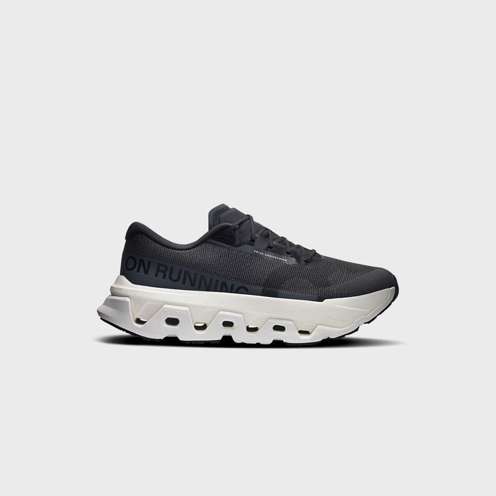 On Running Cloudmonster 3 Hyper - Black / Ivory