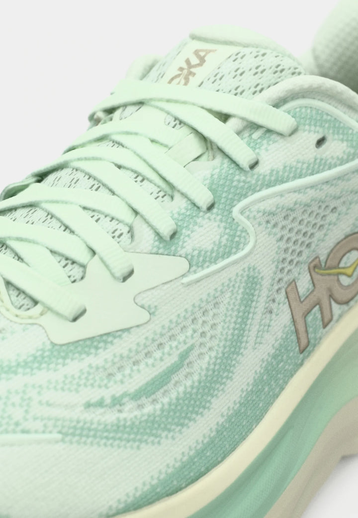 Valora Hoka Clifton 10
