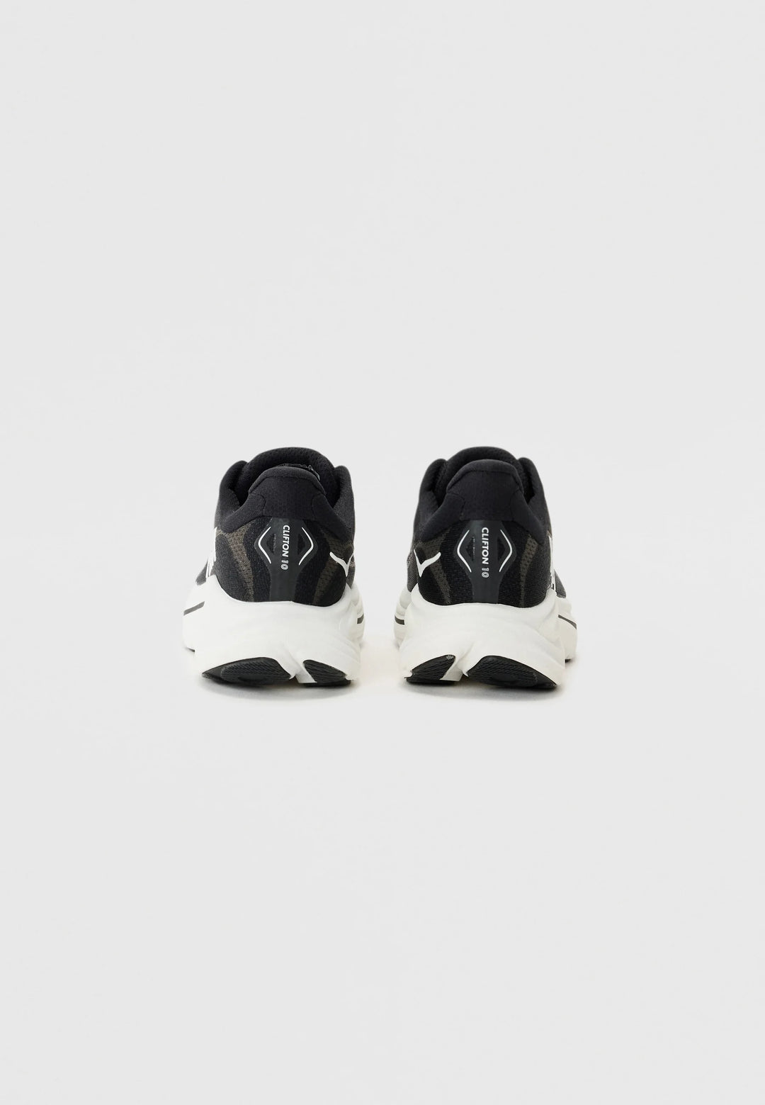 Valora Hoka Clifton 10