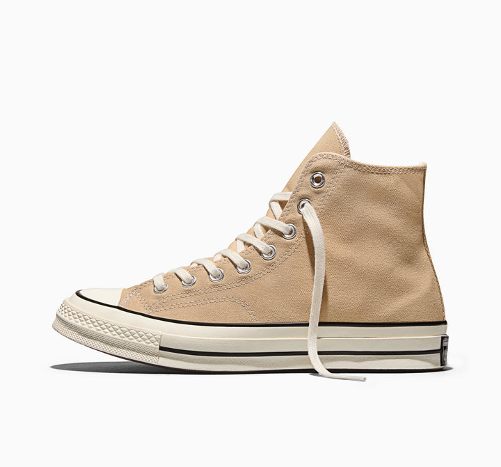 Converse Chuck Taylor &