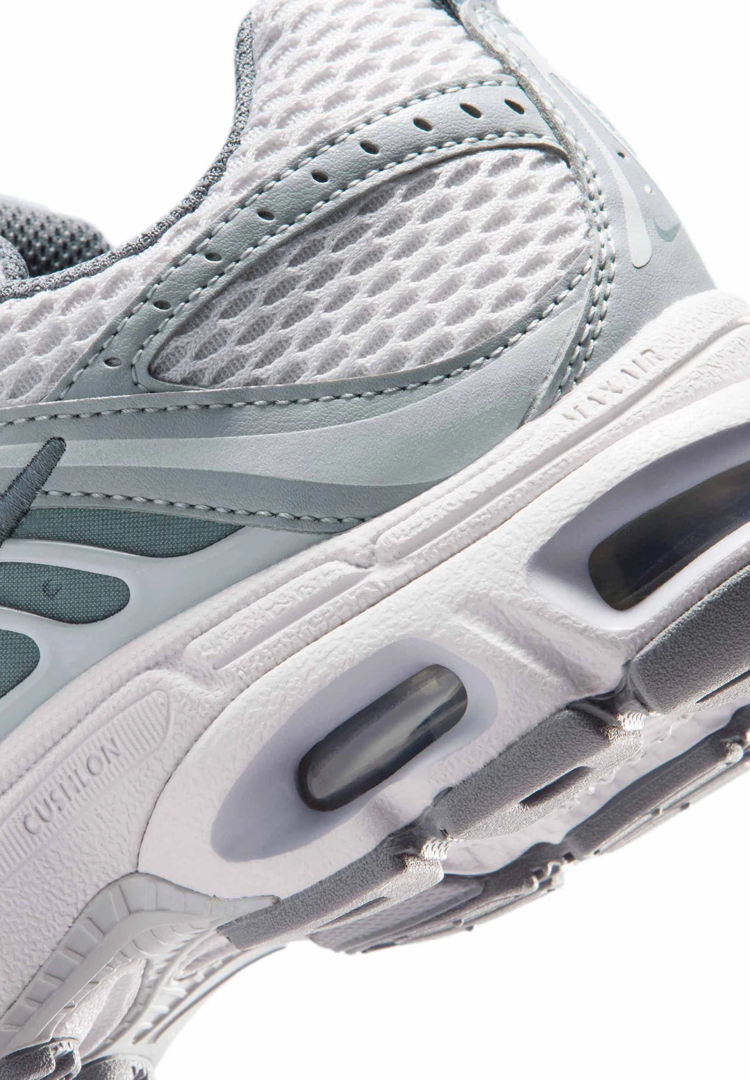 Nike AIR MAX MOTO 2K UNISEX - Low Top Sneakers