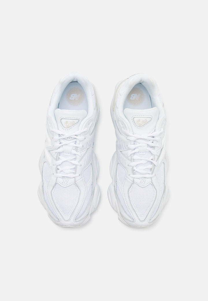 New Balance 9060 UNISEX - WHITE