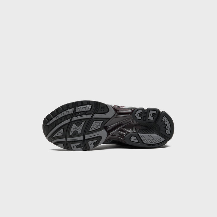 ASICS GEL-KAYANO® 14 - Obsidian Grey / Pure Silver
