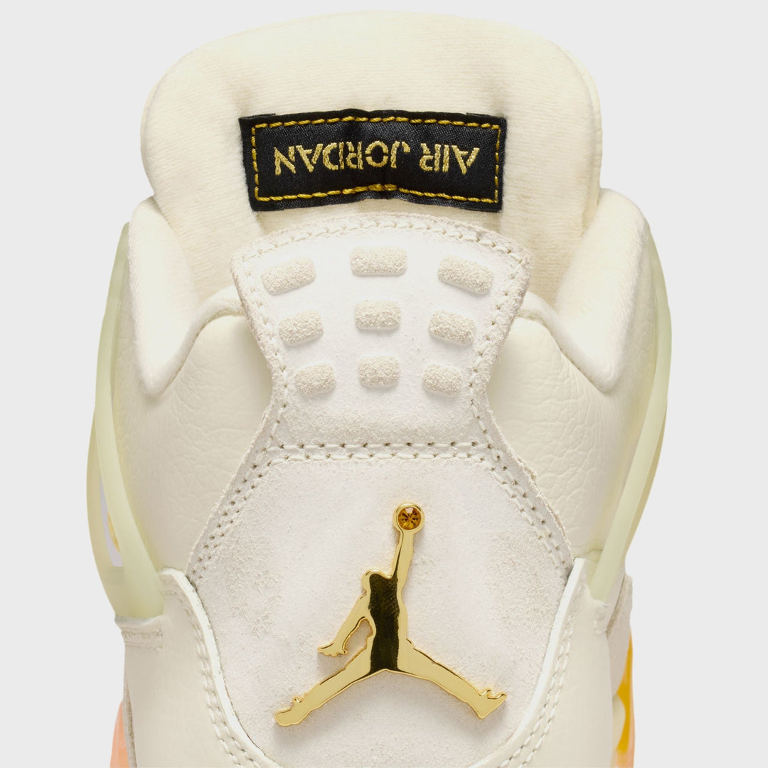 Jordan WMNS Air Jordan 4 - Retro Coconut Milk / Metallic Gold / Muslin / Bright Mango / Sundial / Black
