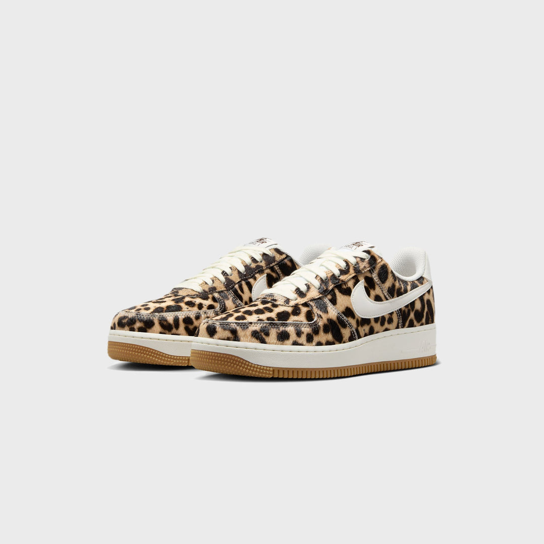 Nike WMNS Air Force 1 &