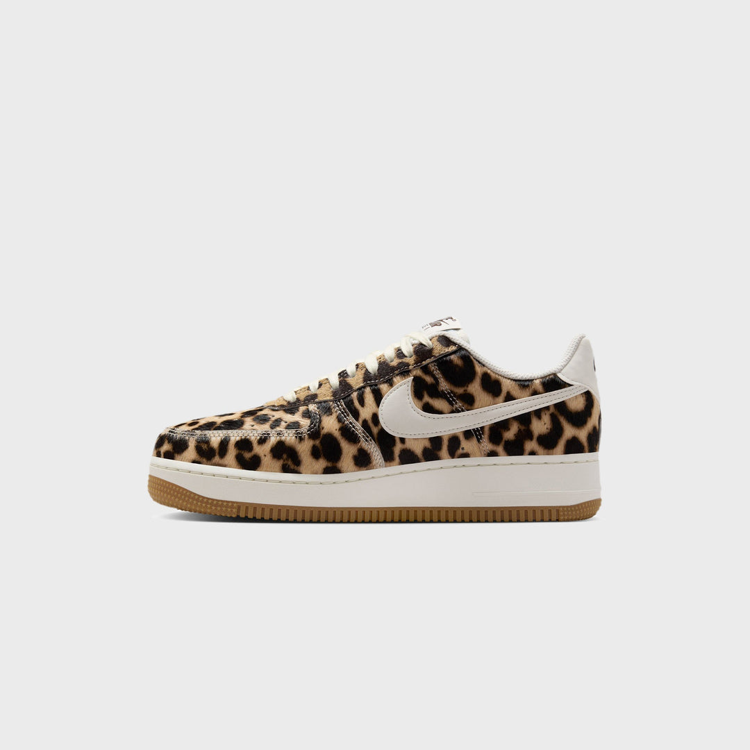 Nike WMNS Air Force 1 &