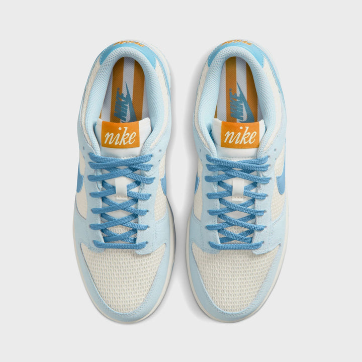 Nike WMNS Dunk Low SE - Sail / Work Blue / Hydrogen Blue