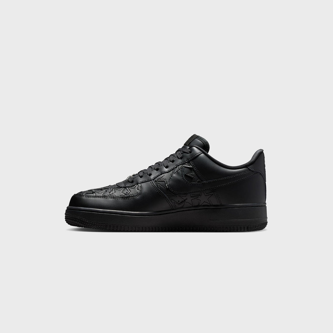 Nike Air Force 1 &