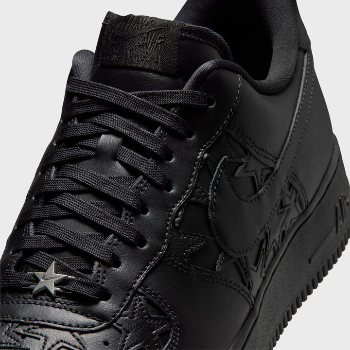 Nike Air Force 1 &