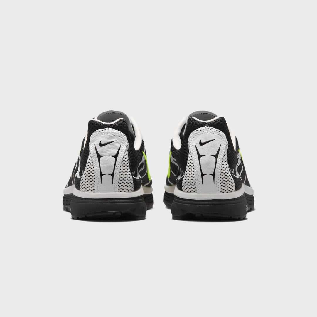 Nike Zoom Streak 3 - White / Volt / Flat Pewter / Black