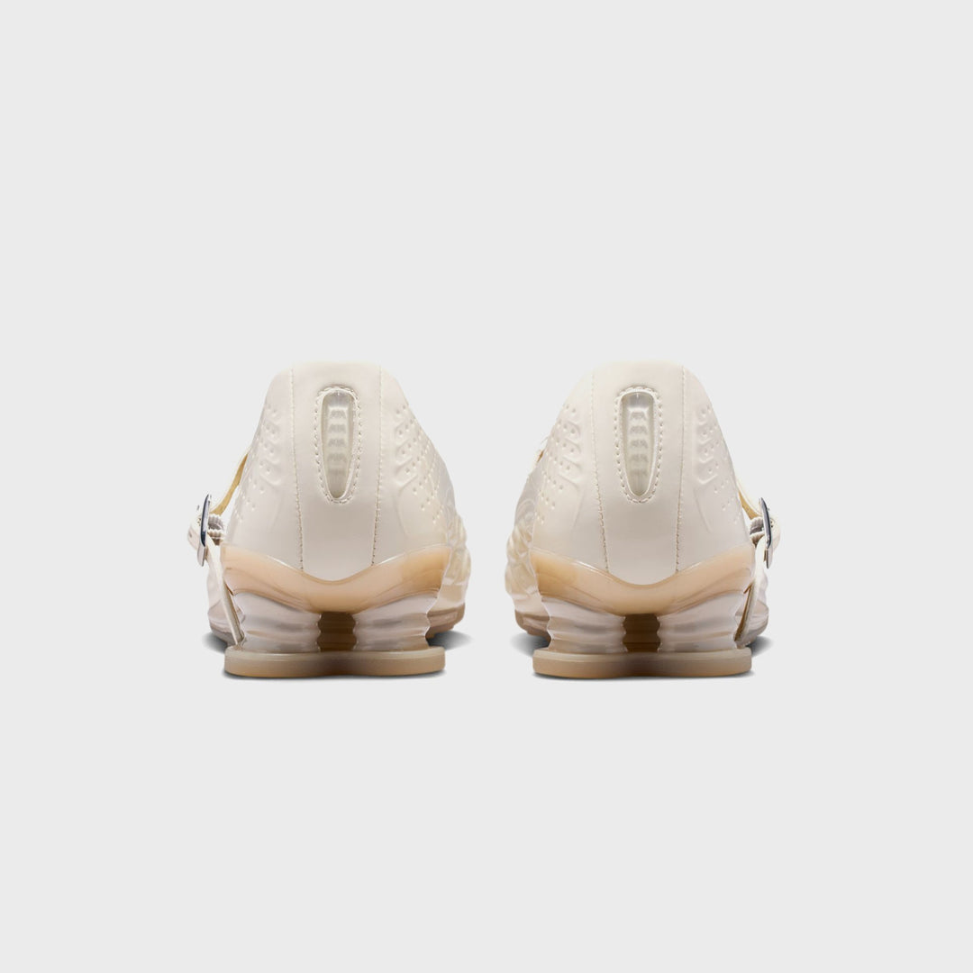 Nike WMNS Shox Z Calistra - Ivory / Pale Ivory / Oatmeal