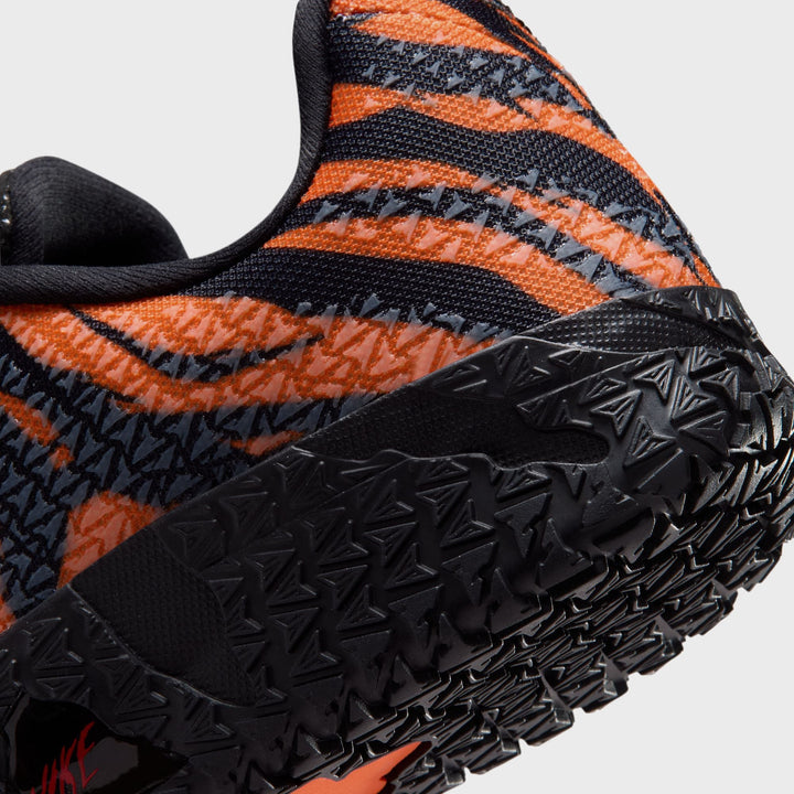 Nike GS Ja 3 Animal Pack Tiger - Safety Orange / Black / University Red