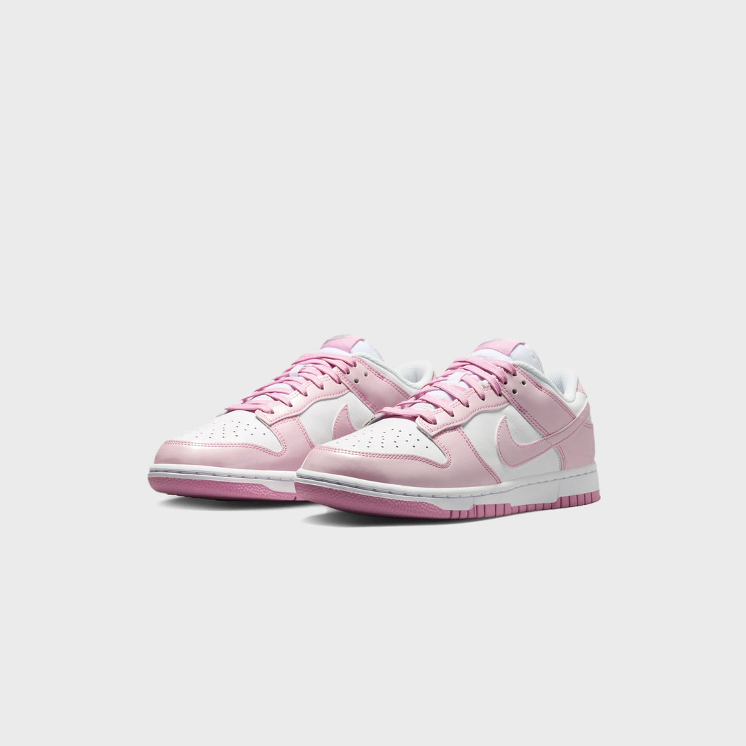 Nike WMNS Dunk Low SE - White / Metallic Silver / Pink Rise