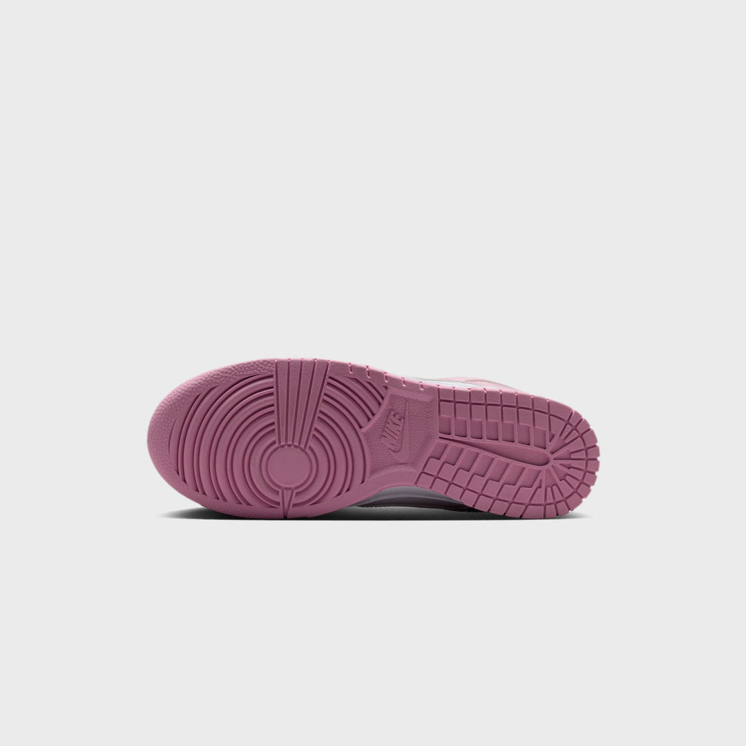 Nike WMNS Dunk Low SE - White / Metallic Silver / Pink Rise