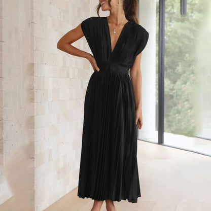 Stella & Grace™ | Timeless Pleated Midi Dress