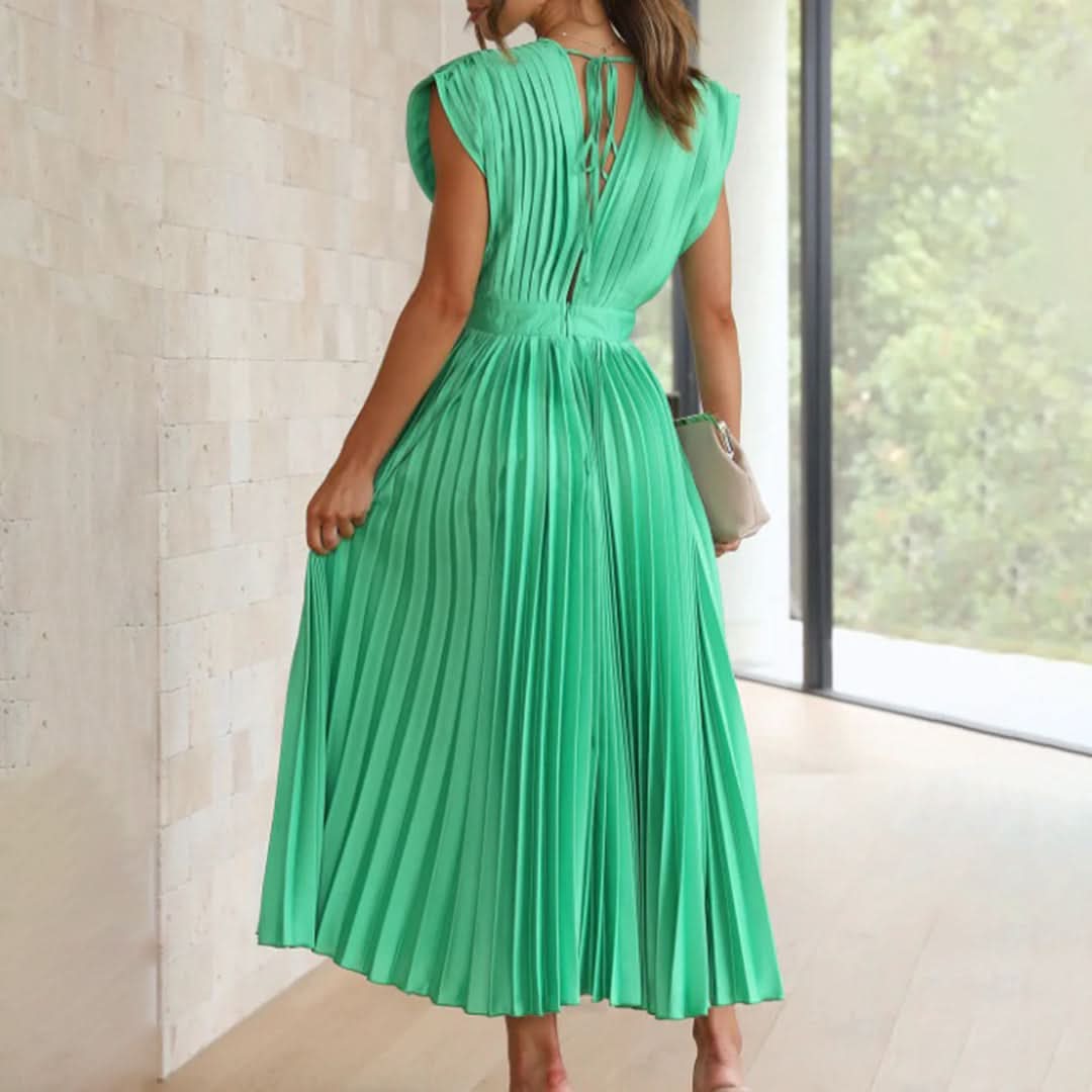 Grace & Annalee™ | Timeless Pleated Midi Dress