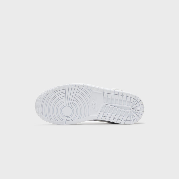 Jordan WMNS Air Jordan 1 Low SE - White / Metallic Silver