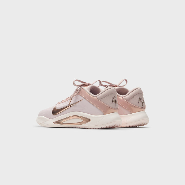 Nike WMNS A&