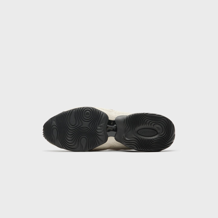 Nike WMNS Air Max Muse SE - Light Orewood Brown / Metallic Silver / Black