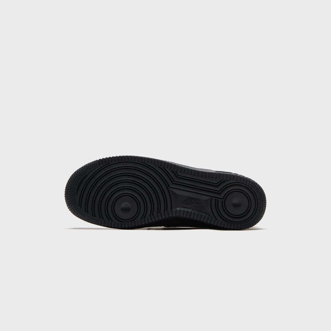 Nike Air Force 1 &