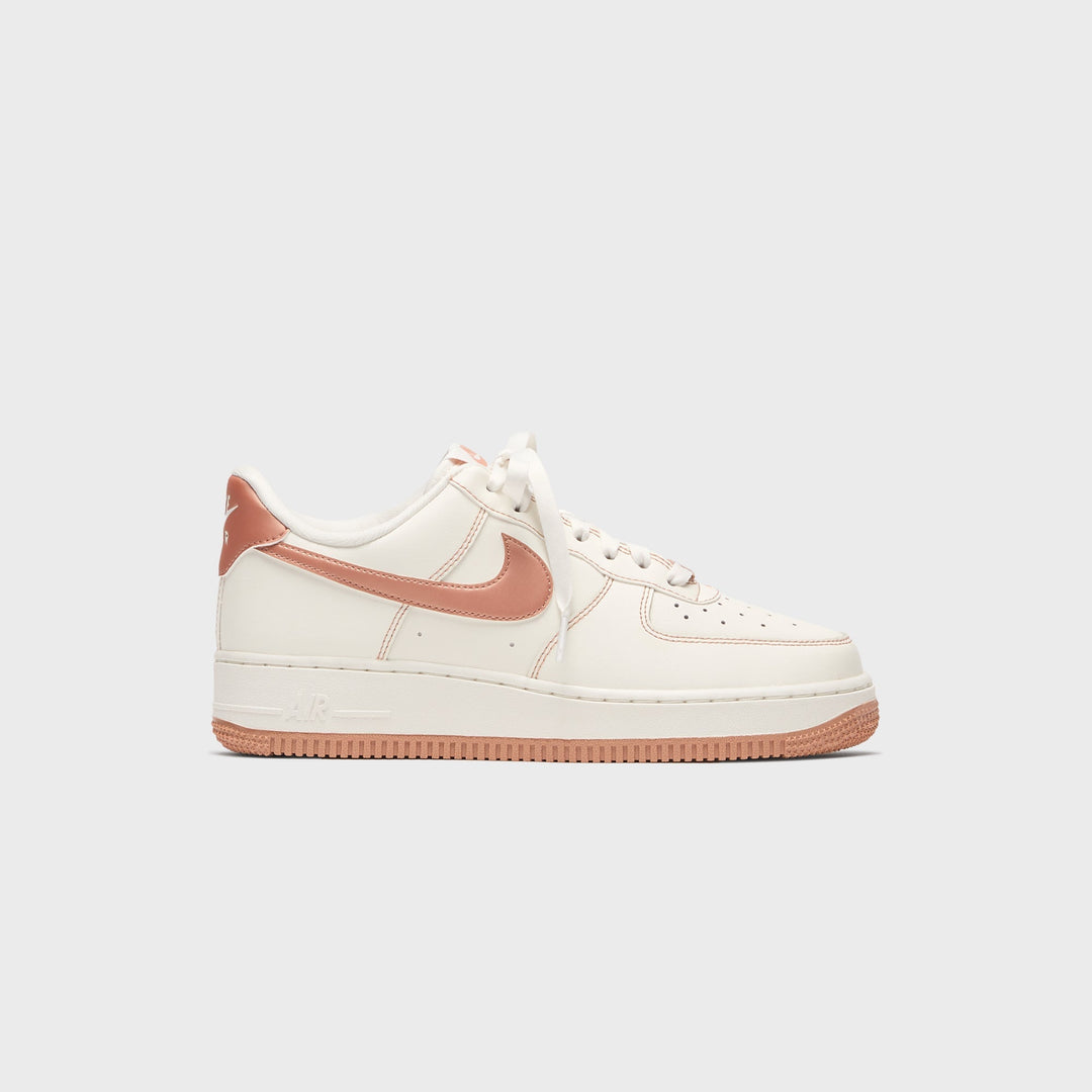 Nike WMNS Air Force 1 &
