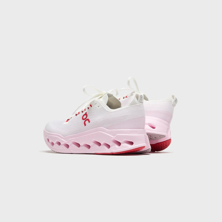 On Running WMNS Cloudsurfer Max - Ivory White / Light Pink