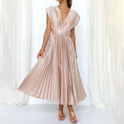 Grace & Annalee™ | Timeless Pleated Midi Dress