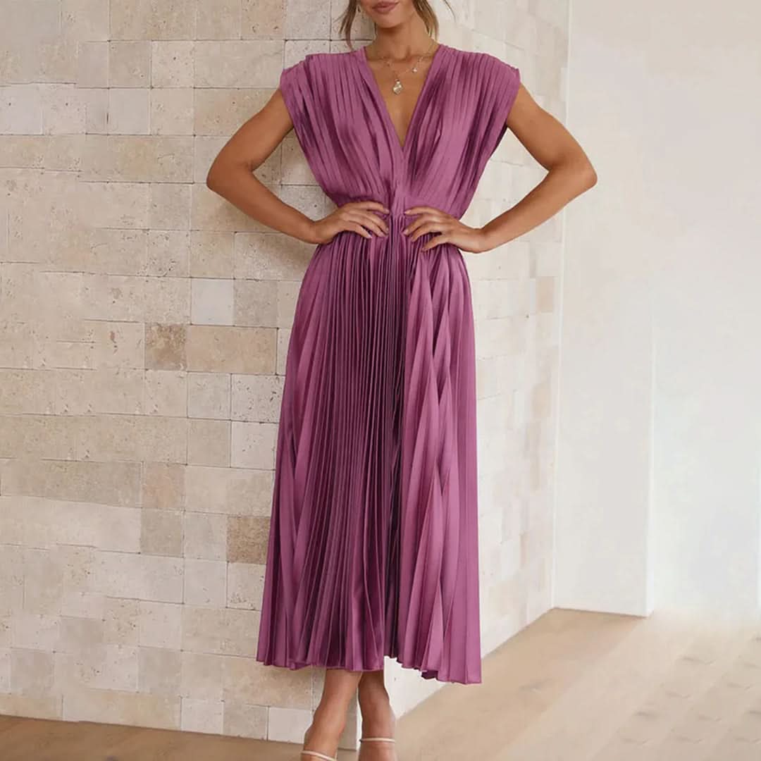 Grace & Annalee™ | Timeless Pleated Midi Dress