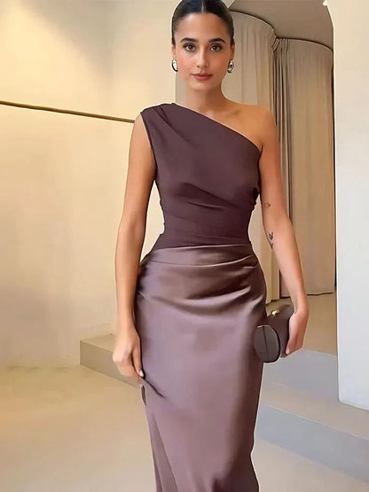 Grace & Annalee™ | Maxi Dress with a Guilt in Satin