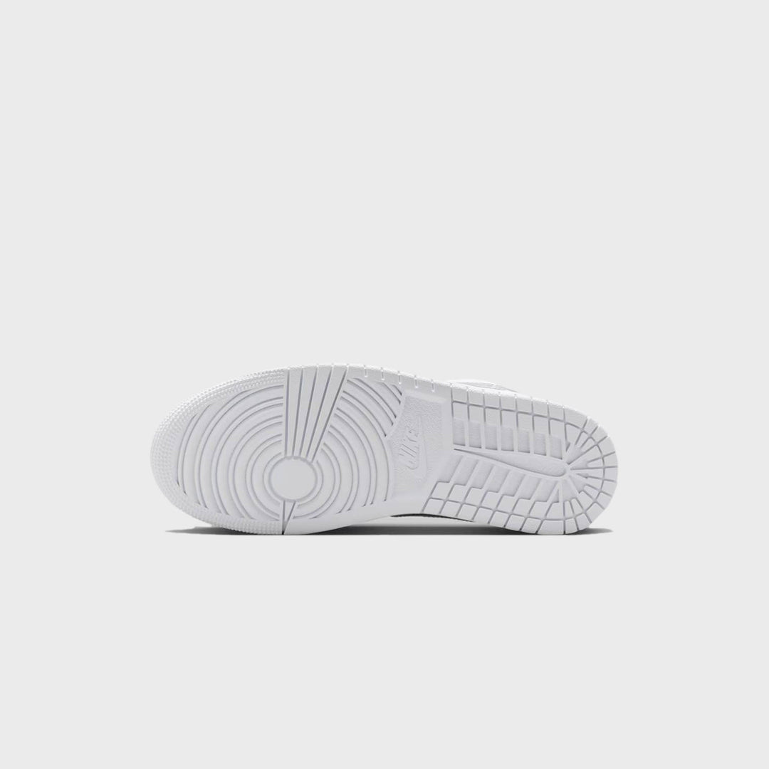 Jordan WMNS Air Jordan 1 Low SE - White / Metallic Silver