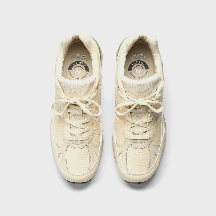 New Balance WMNS Made in UK 991v1 - Oyster Gray / Pistachio Shell / French Oak
