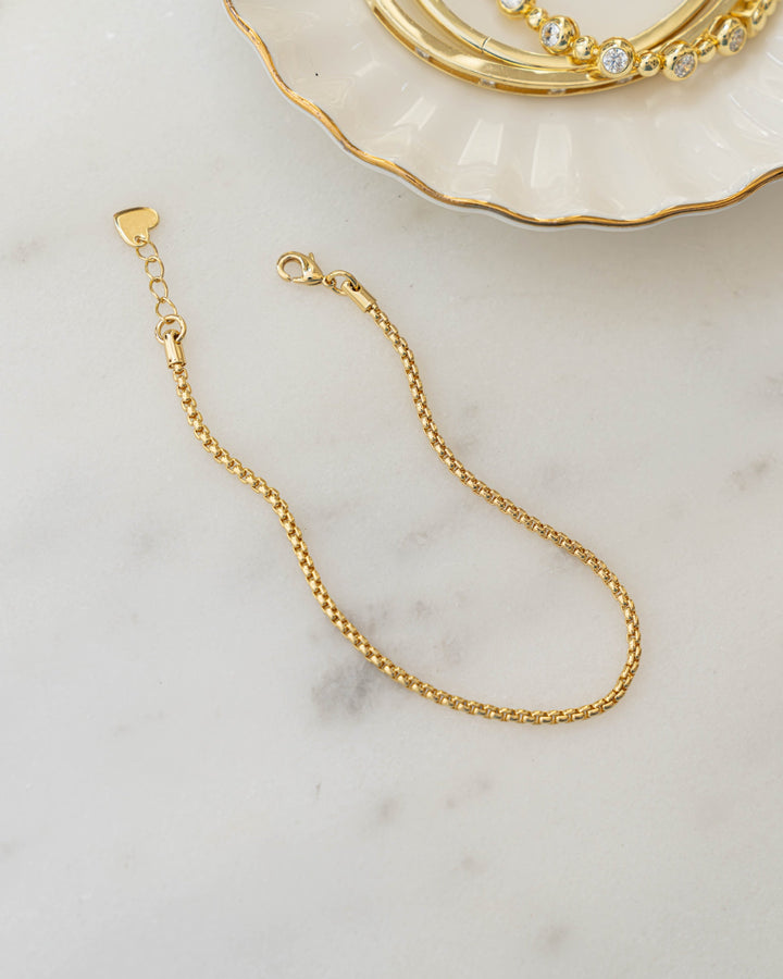 Rounded Box Chain Bracelet